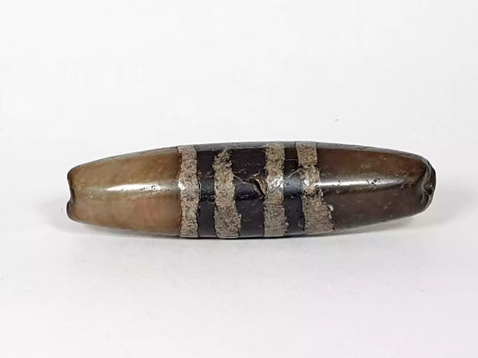 ancient seven strip chung dzi with noticeable tibetan medicine dig