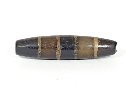 Ac-081020-7SChung ancient seven stripe Chung dzi, Face B, cool grey-black ground, age weathering, unretouched