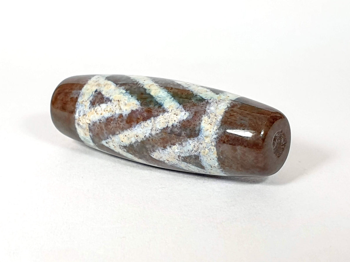N-062426-3TSBS macro loupe photograph bloodspot cinnabar inclusions cream-zone concentrated cluster unretouched