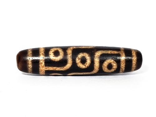 Faux antique nine eye dzi bead
