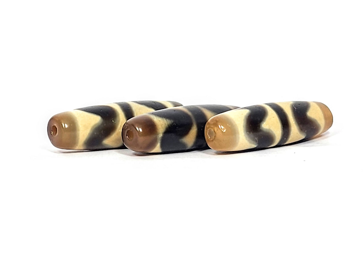 N-062626-3DWSET set three new double wave agate dzi, side view, cream-tan ground dark wave bands, 37.5–39.4mm, unretouched