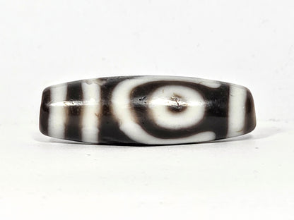 Antique Two Eye Motif Tibetan Dzi Bead (010726)