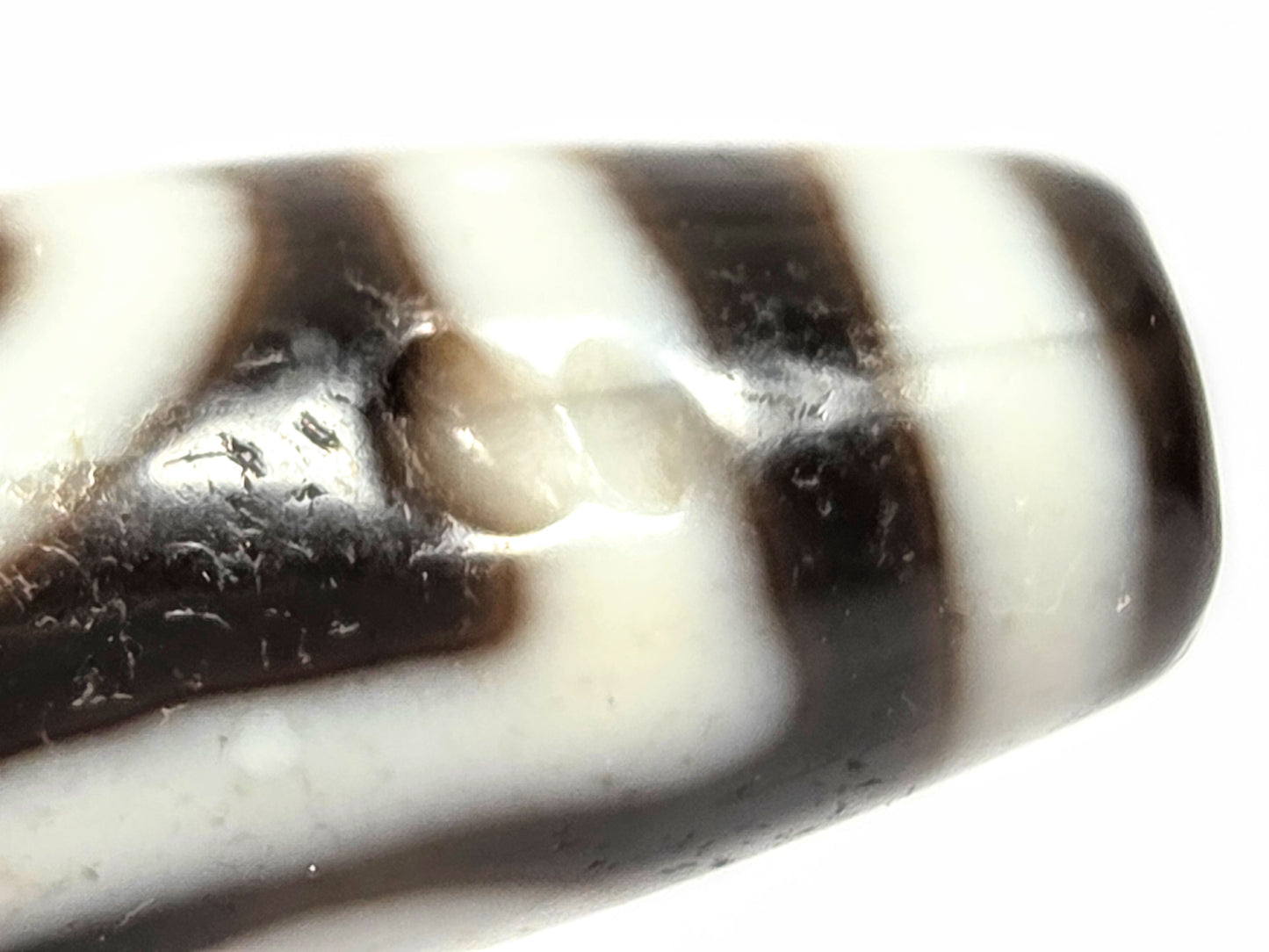 Antique Two Eye Motif Tibetan Dzi Bead (010726)