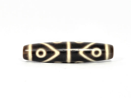 At-080226-8E2 antique eight eye dzi dark brown agate face B two eyes X-form cream connectors unretouched