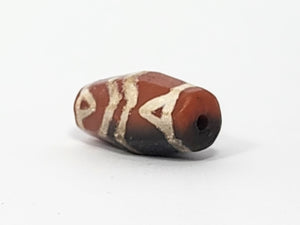 Ancient Twin Tiger Stripe & Tiger Tooth Motif Carnelian Dzi