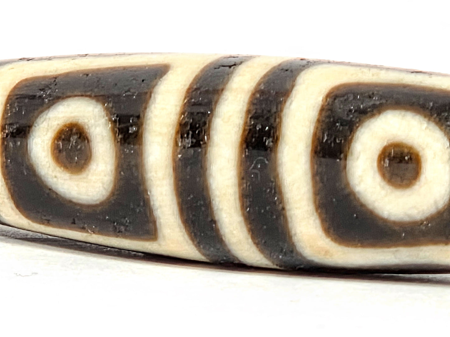 Ancient Four Eye Motif Dzi Bead (TiD-Anc-FoE-080425) - Beautiful Dzi Bead