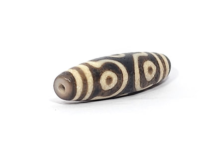 Ancient Tibetan Six Eye Motif Dzi Bead - Extremely Old (only the focal bead is for sale)