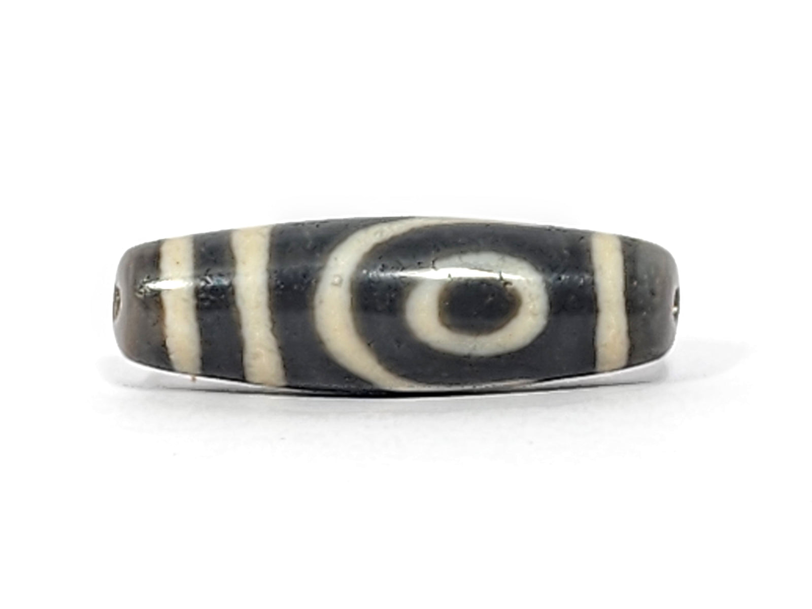 ancient two eye motif tibetan dzi bead. rare ancient bead.