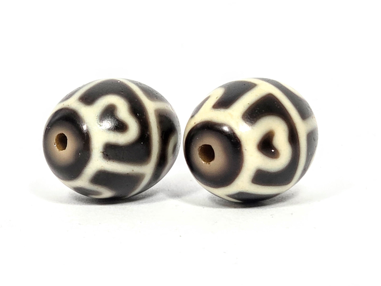 Authentic Antique Six-Eye Lotus Motif Tibetan Dzi Beads - Rare Round Agate Pair