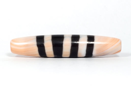 genuine Nepalese seven stripe chung dzi; original chung dzi; original seven stripe dzi; seven stripe dzi with bloodspots