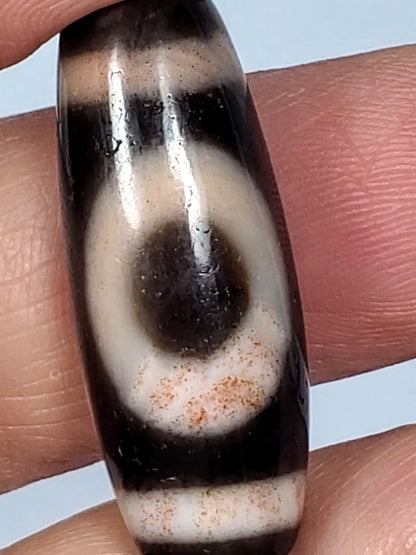 Antique One Eye Ruyi Motif Dzi Bead with Extreme Bloodspots (Ant-XB-OER-092224)