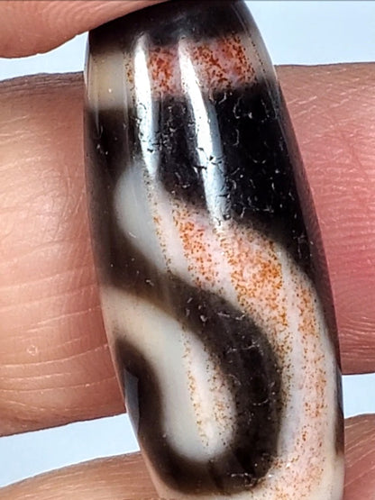 Antique One Eye Ruyi Motif Dzi Bead with Extreme Bloodspots (Ant-XB-OER-092224)