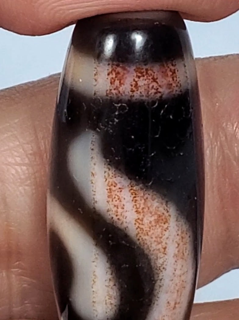 Antique One Eye Ruyi Motif Dzi Bead with Extreme Bloodspots (Ant-XB-OER-092224)