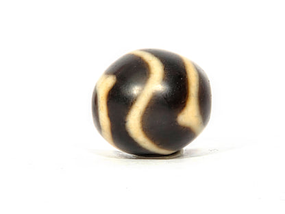 Antique Tibetan Round Dzi Bead featuring Wave & Tiger Tooth Motif (111325)