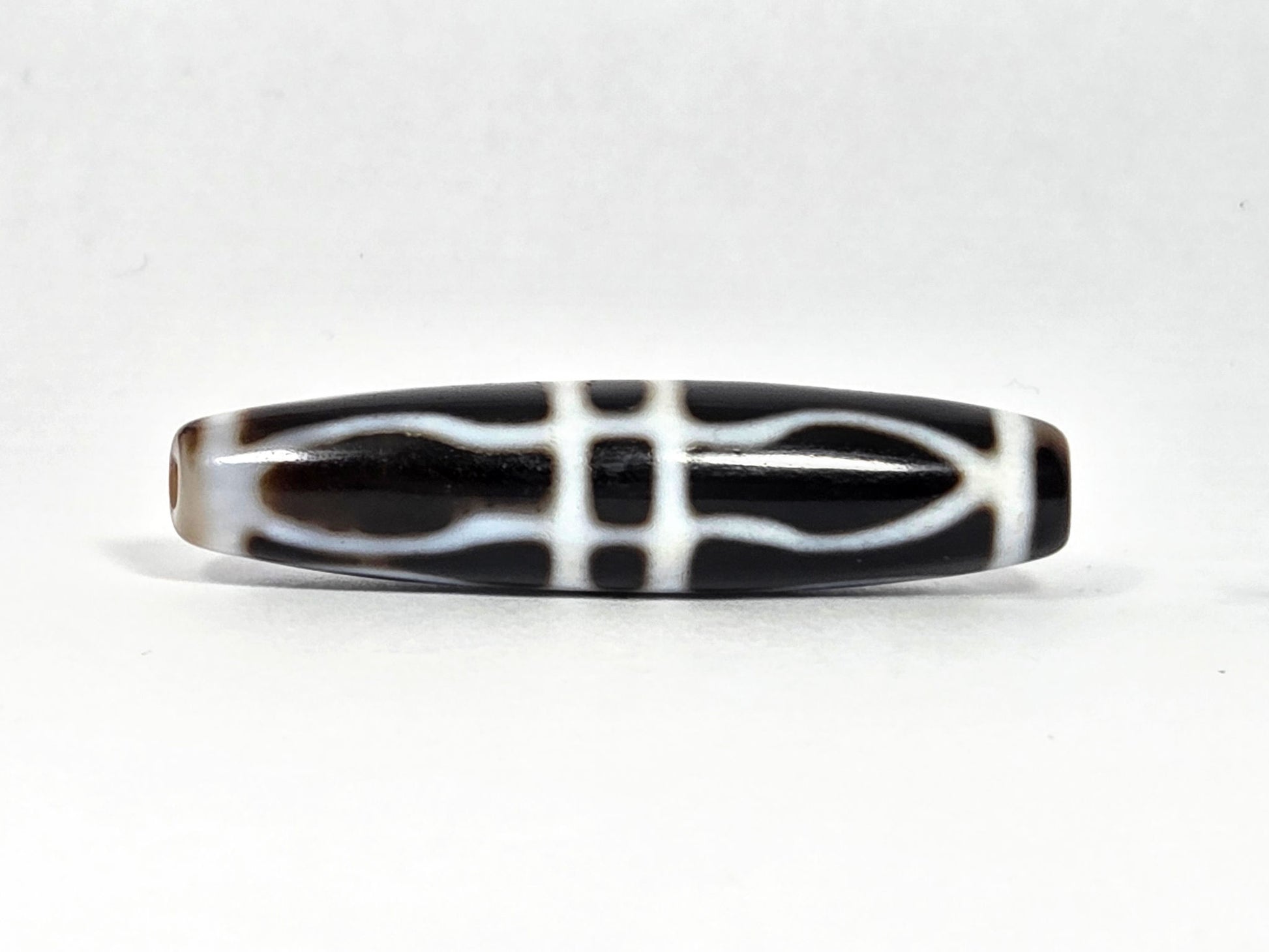 At-090226-3VJBS antique triple vajra dzi 90-degree rotation prong elements very dark brown unretouched