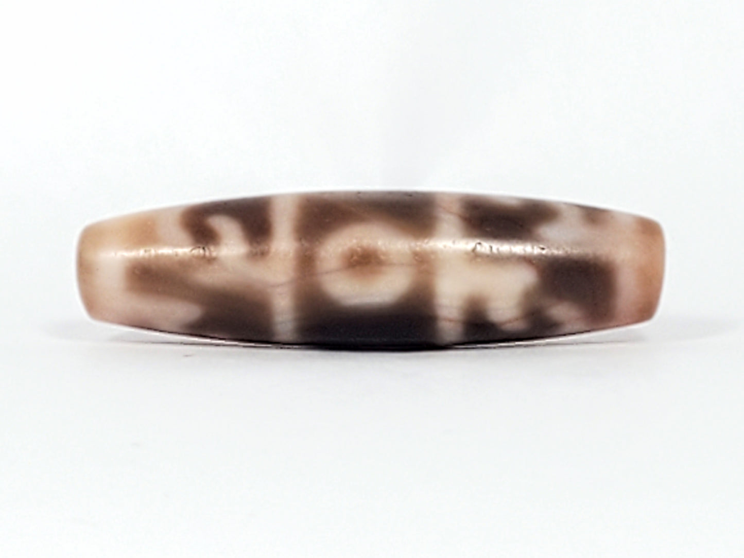 Antique Guru Rinpoche's Ritual Paraphernalia Dzi with Bloodspots (Ant-B-GRRP)