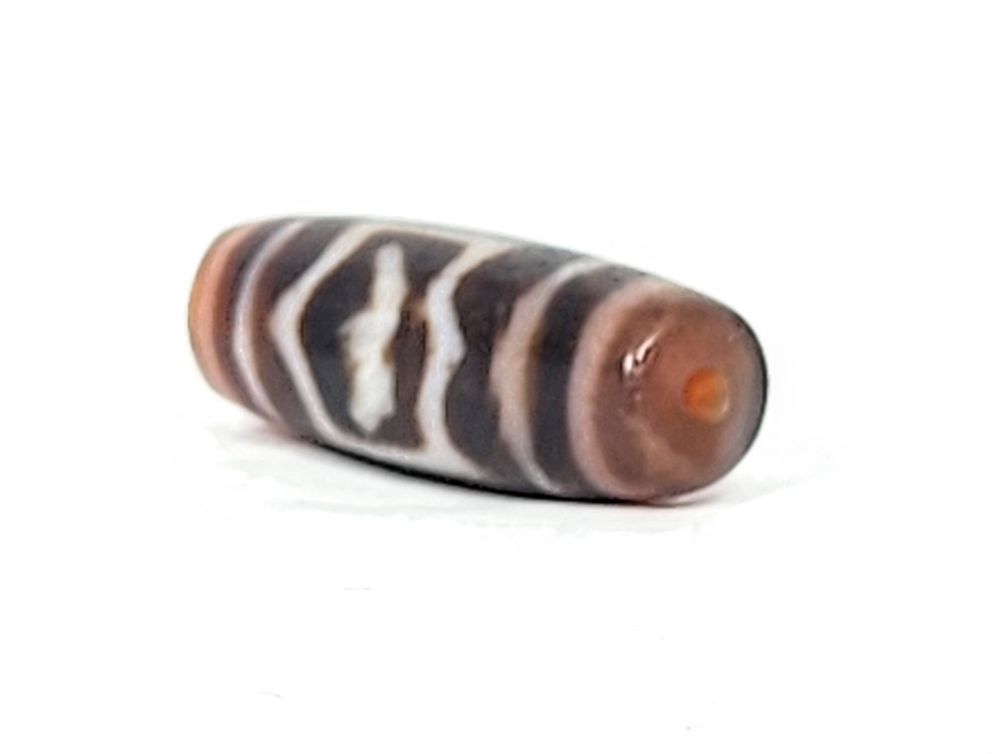 Antique Garuda Motif Dzi Bead with Bloodspots (TiD-Ant-B-Garuda-011425)