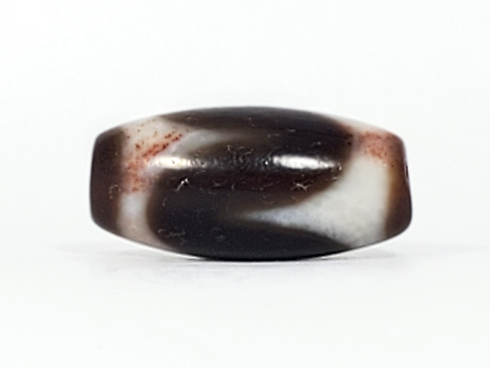 Antique Tibetan Tasso Motif Dzi Bead with Bloodspots (TiD-Ant-B-Tasso-093024)