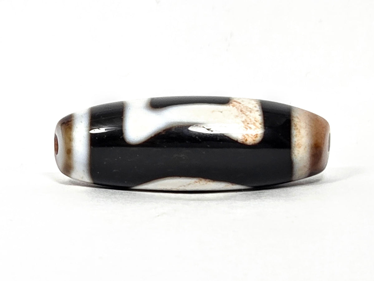 At-062126-HEBS heaven face, enclosed oval ring motif
