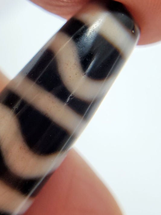 Antique Tibetan Wave and Stripe dzi bead, black and white agate, three waves four stripes, At-052526-WS