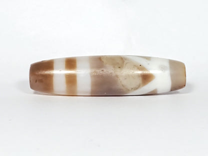 Ancient Double Mountain Motif Tso Dzi - 山形措思天珠