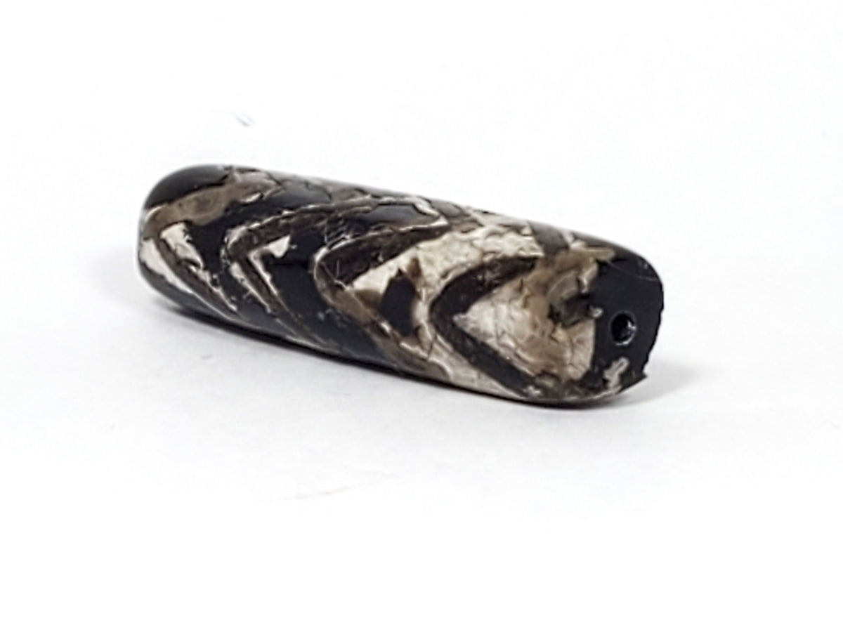 Ac-071026-4TT ancient tiger tooth dzi bead angled opposite end bloodspot inclusion near drill hole unretouched