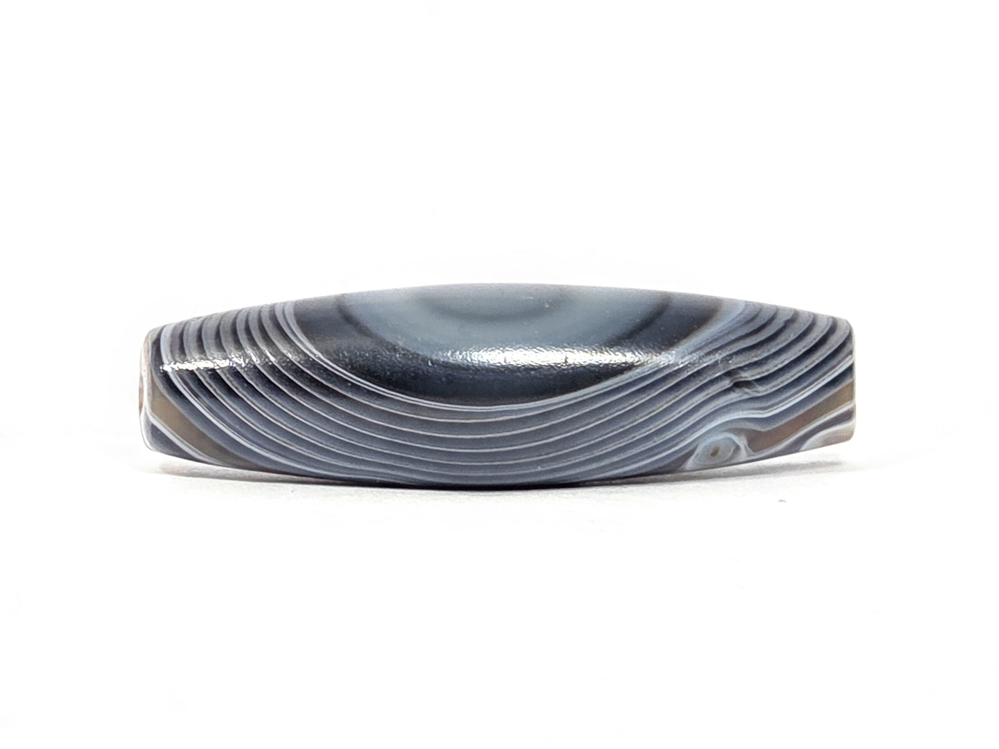 Antique Dzi Bead featuring Naturally Formed One Eye Motif (010126)