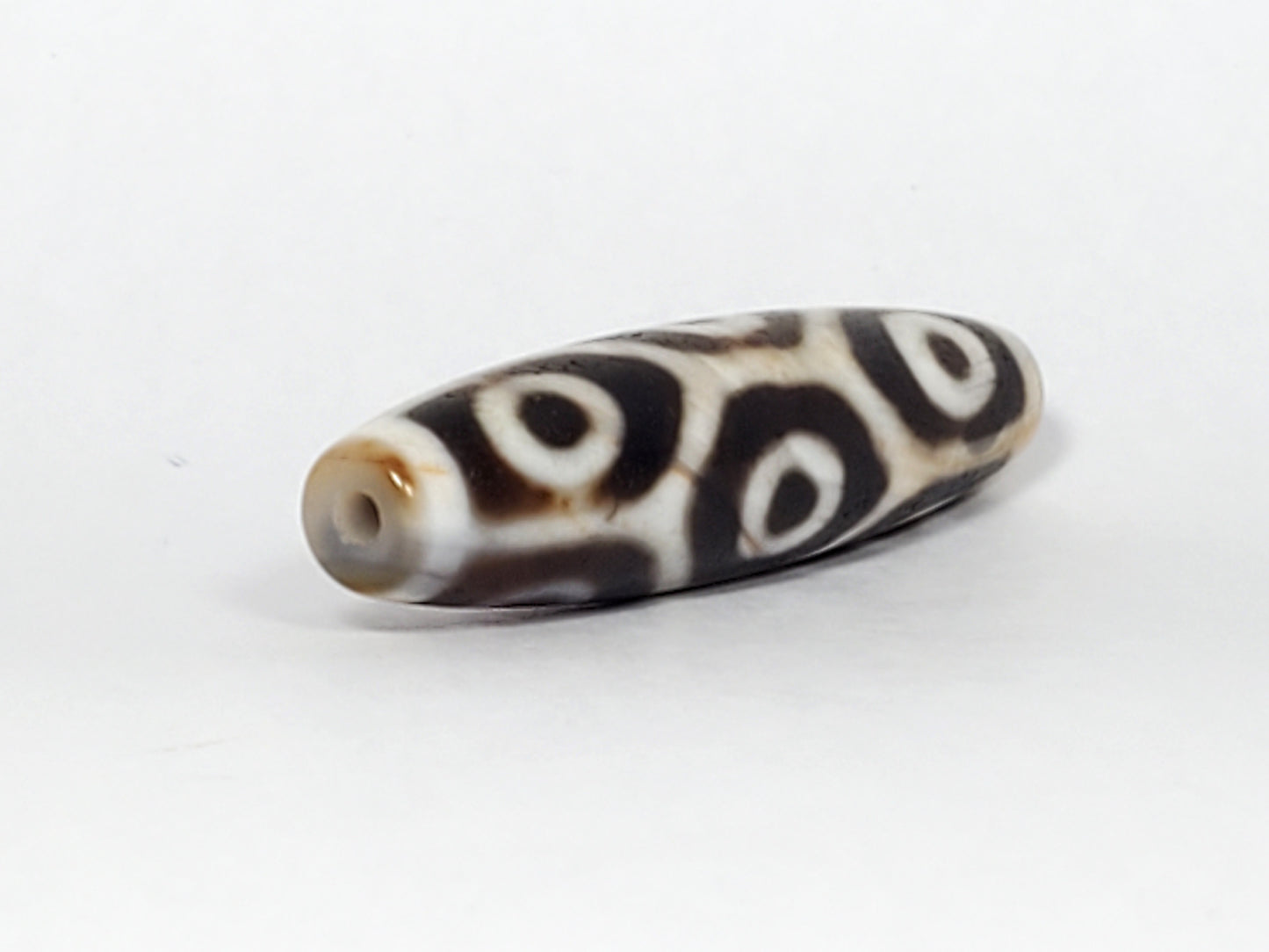 Antique Nine Eye Lotus Motif Dzi Bead (TiD-Ant-NiEL-W1)