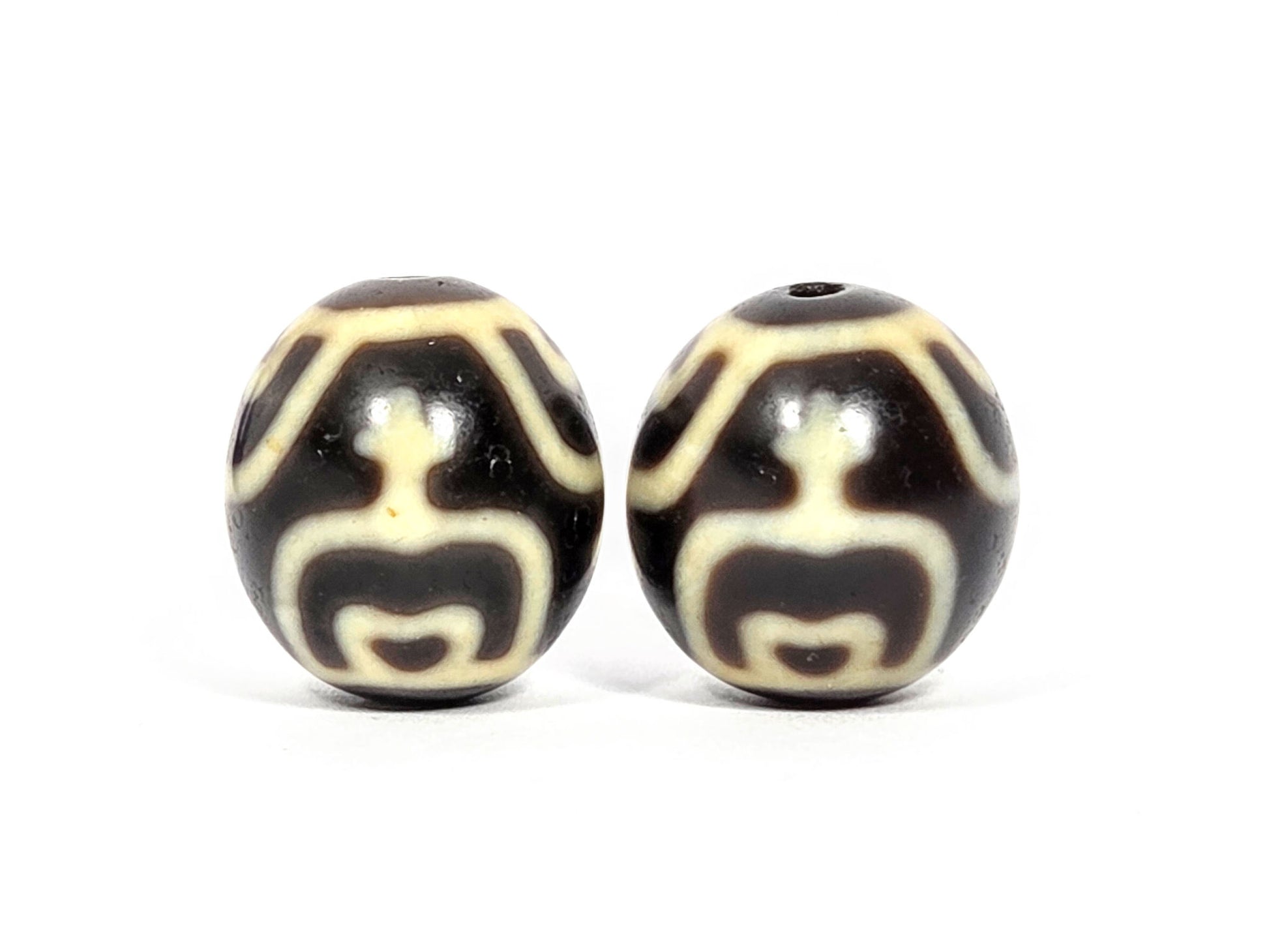 V-073026-TVP2 vintage round treasure vase dzi pair face C vase neck rim element dark brown unretouched