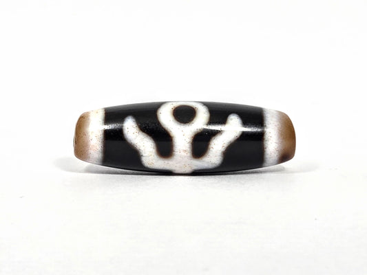 V-090126-BENBS vintage benefactor dzi 36.3x11.9mm pitch-black agate primary face raised arms unretouched