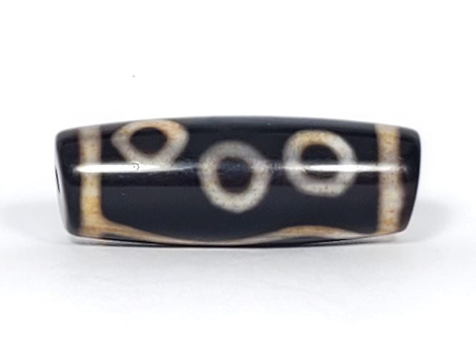 V-102723-6EBS Six Eye dzi bead, second face showing three eyes, pitch-black ground, unretouched