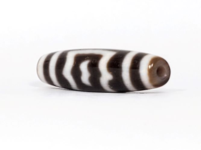 Vintage Garuda Motif Dzi Bead with Bloodspots (TaD-V-B-Garuda-091424)