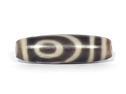 Ac-071026-TWE3 ancient two eye dzi 45.4x13.8x12.0mm charcoal grey-brown agate face A C-shape eye form unretouched