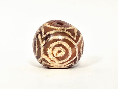 Ac-060126-4EHG, ancient carnelian four eye dzi sphere, 22.2×20.4mm, chestnut-brown carnelian, closed eye, unretouched