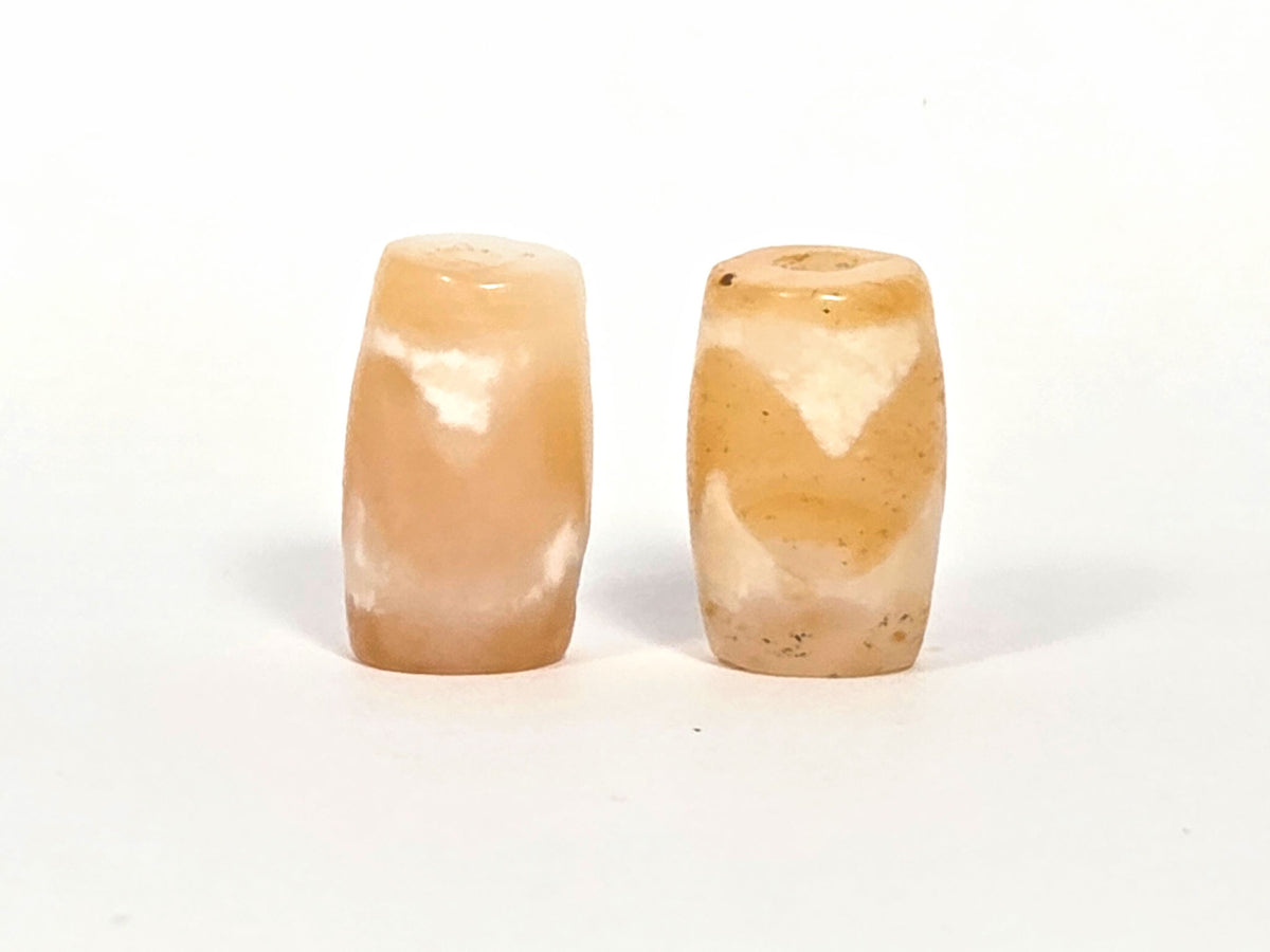At-073026-WPair antique wave dzi pair pale peach & honey agate 17mm face view both beads unretouched