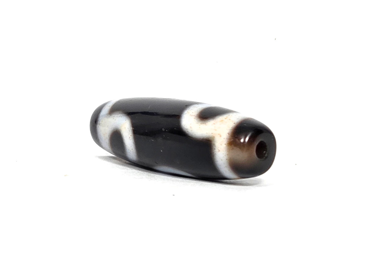 At-090526-RYBS antique ruyi dzi black agate angled drill end warm brown cap, unretouched