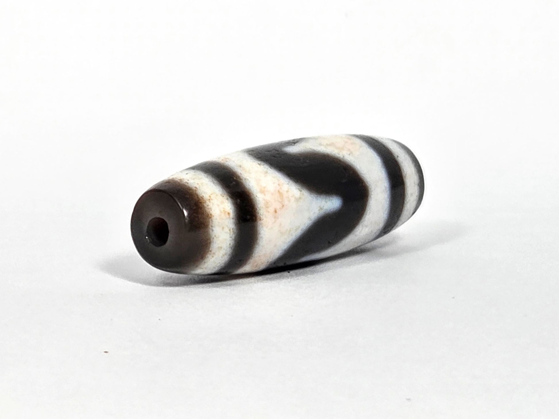 At-080326-TaBS4 antique tasso tiger tooth dzi drill end B dark brown end cap small drill hole unretouched