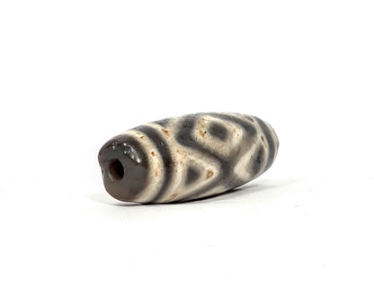 Ancient Tibetan Dzi Bead – Original Three Diamond Eye & Tiger Tooth Motif (122725)