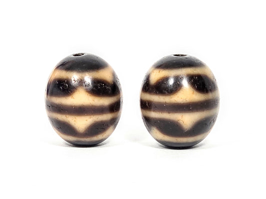 V-060426-DWP vintage double wave round dzi pair, dark brown & honey-tan waves, 20.2×17.6mm, unretouched