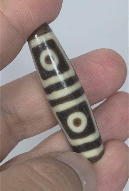 Ancient Four Eye Motif Dzi Bead (TiD-Anc-FoE-080425) - Beautiful Dzi Bead
