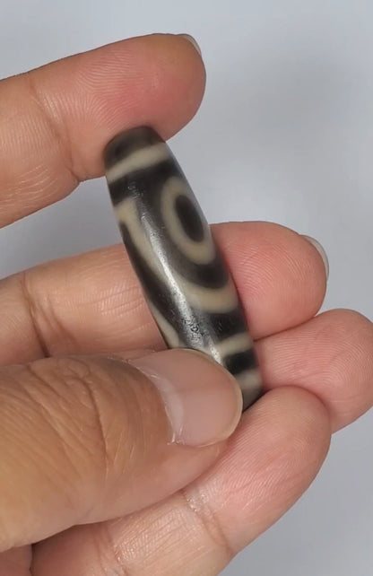 Ancient Tibetan Two Eye Dzi Bead - Extremely Good Condition