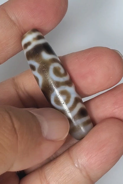 Antique Prajna Dharma Eye Motif Dzi Bead with Bloodspots (TiD-Ant-B-PDE-061623)