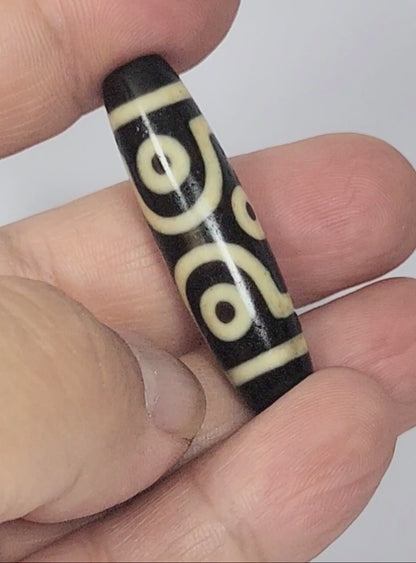 Antique Tibetan Six Eye Dzi Bead (042925)