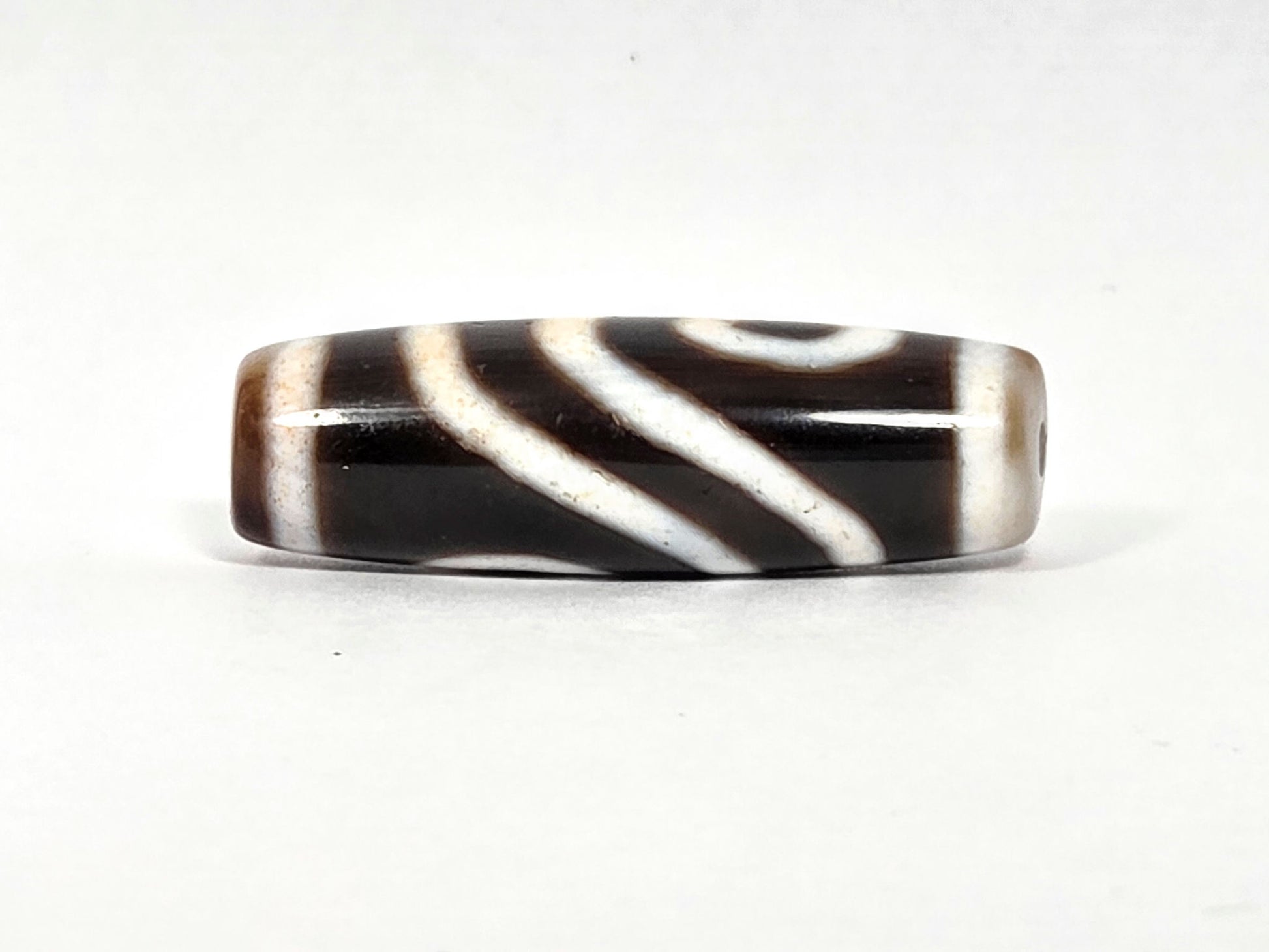 V-080426-2EVBS vintage Taiwan two eye variant dzi dark brown agate face D wave connector second side unretouched