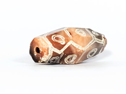 Ancient Twelve Eye Motif Dzi Bead (T1D-TwelveEye-001) - Rare Hexagon Shape